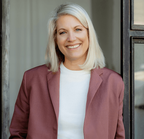 Diana Pesy, Diplom-Psychologin und klinische Neuropsychologin